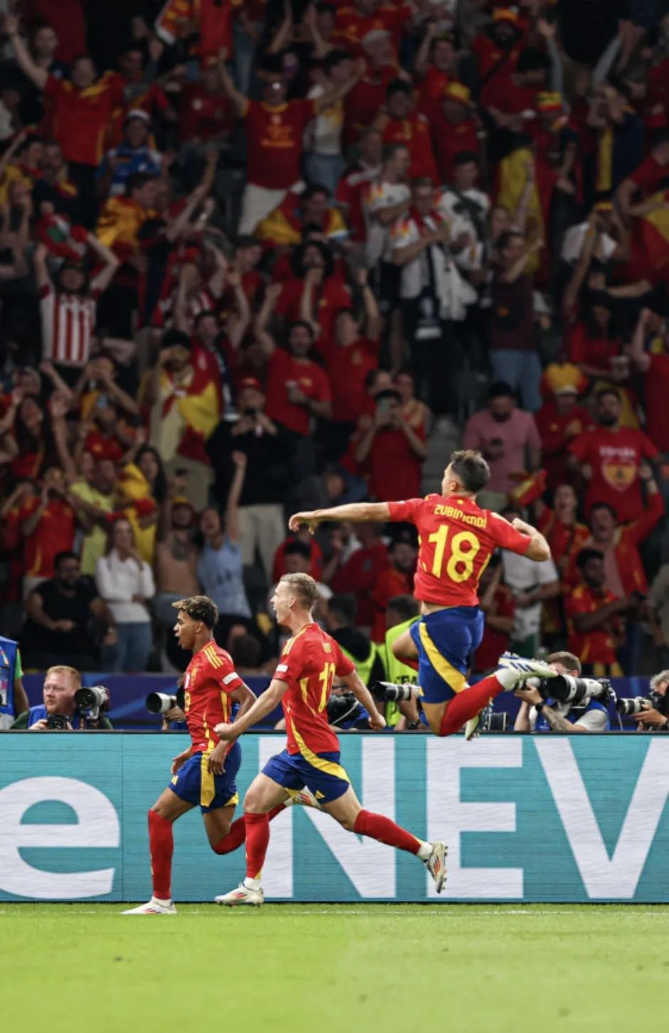 关于精彩争夺!欧洲杯资格赛强队前仆后继的信息 关于精彩争夺!欧洲杯资格赛强队前仆后继的信息