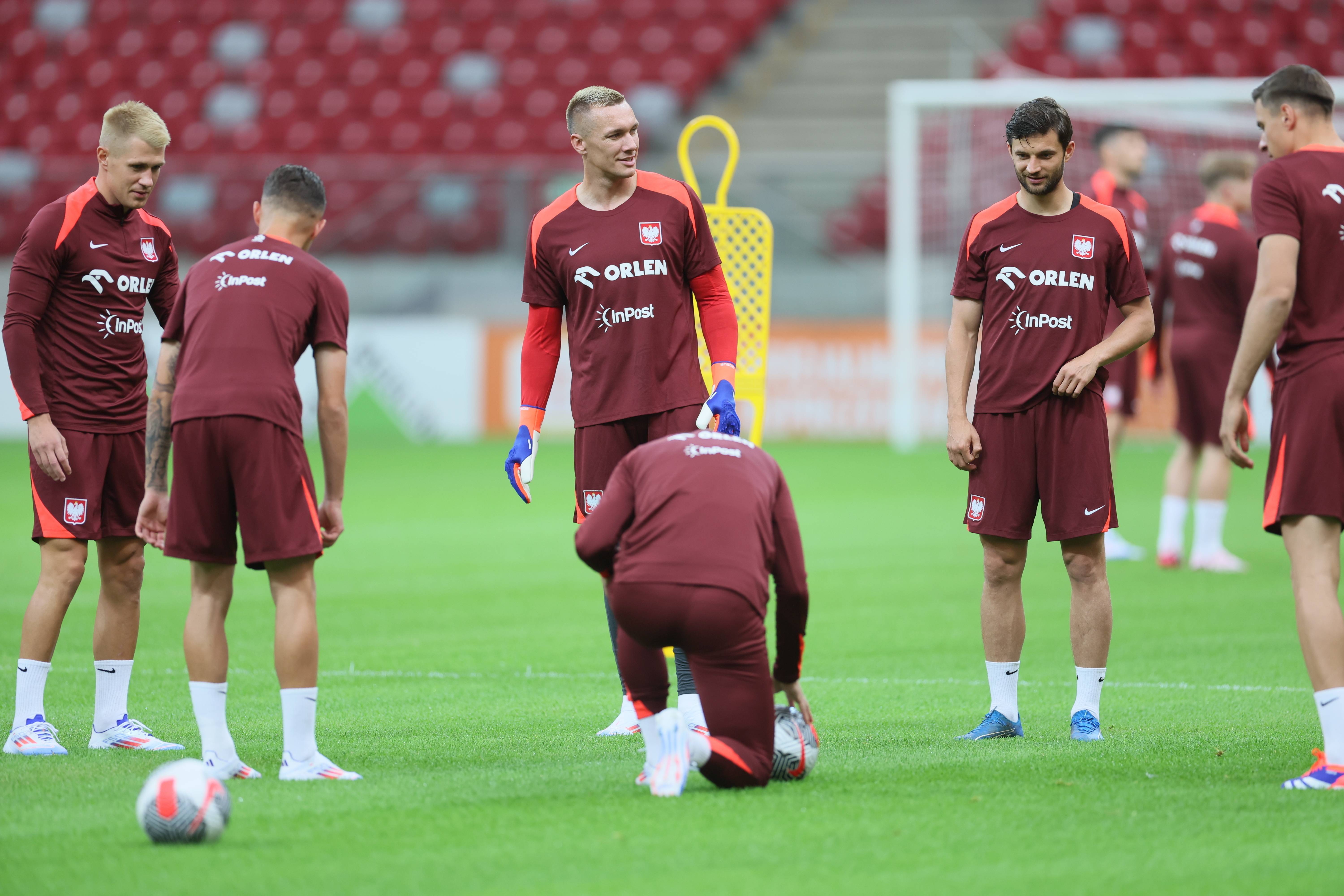 波兰乒乓球队险胜奥地利乒乓球队,波尔统治全场的简单介绍 波兰乒乓球队险胜奥地利乒乓球队,波尔统治全场的简单介绍