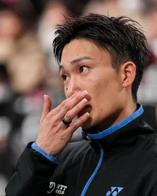 PG电子试玩-丹麦羽毛球队逆转马来西亚羽毛球队，桃田贤斗制霸全场的简单介绍