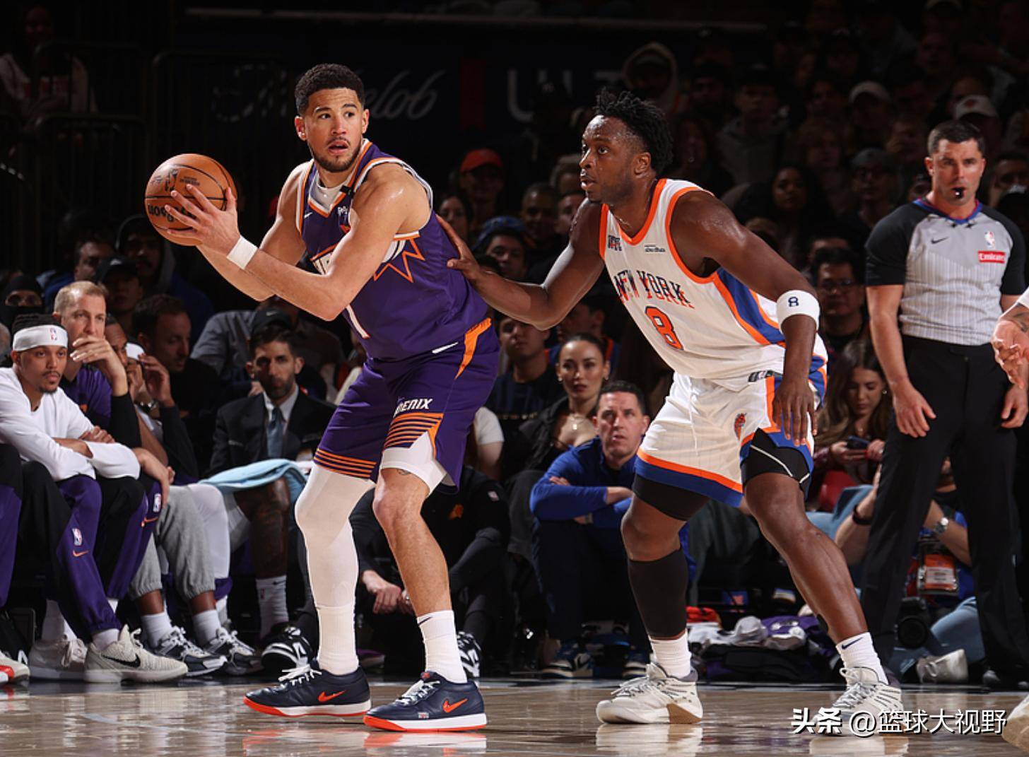 关于爵士客场击败火箭，西部排名暂时升至第四的信息