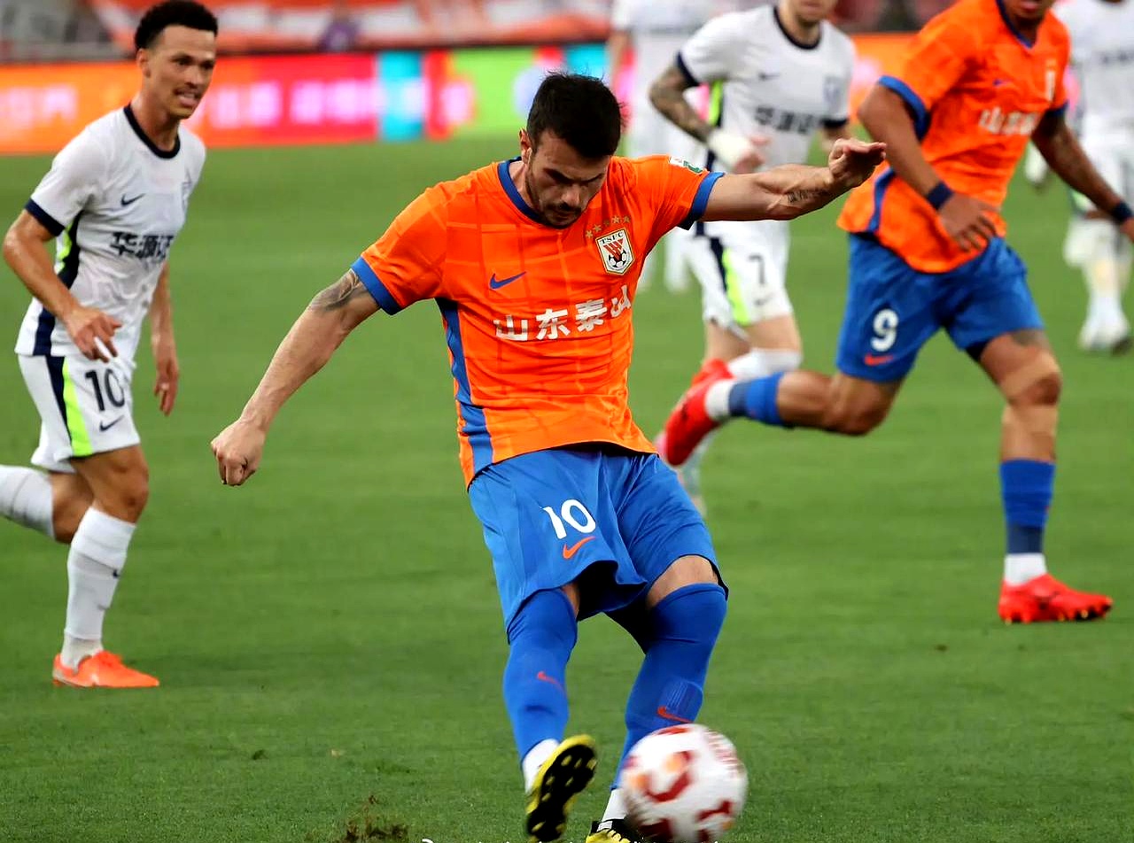 泰达客场：逼平对手，继续保持不败的简单介绍