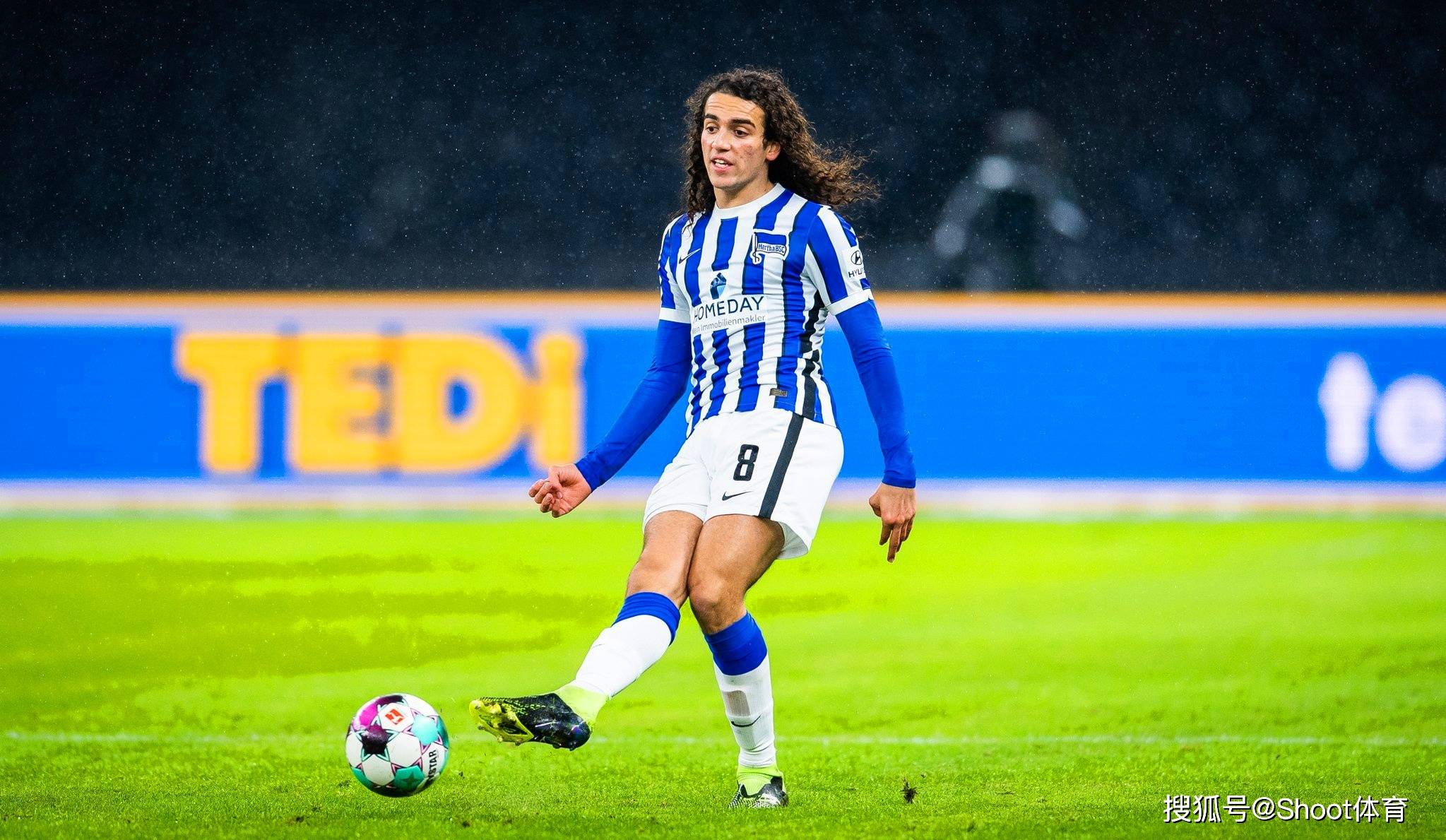 法国队前锋保罗·莫雷诺状态回升，成为球队得分王的简单介绍