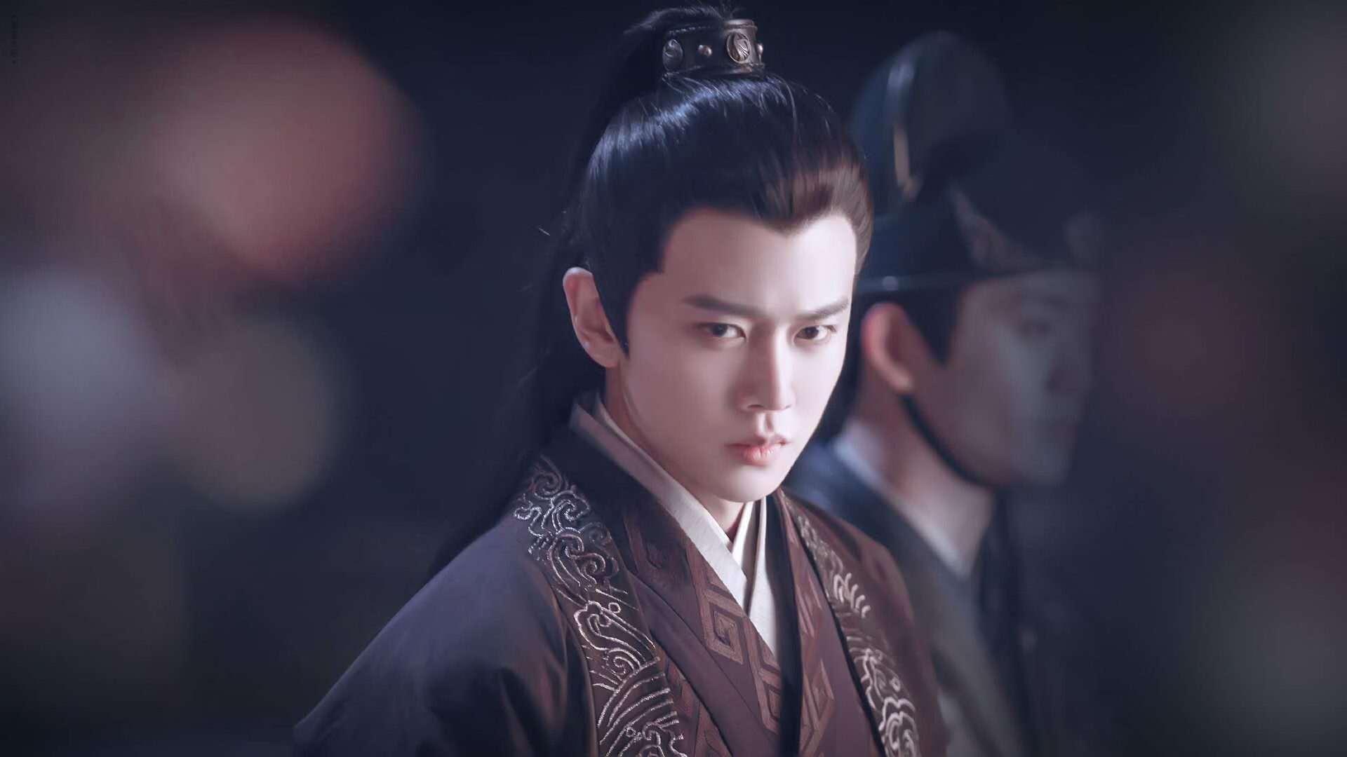 太阳冲垮篮网，戈贝尔攻防转换核心