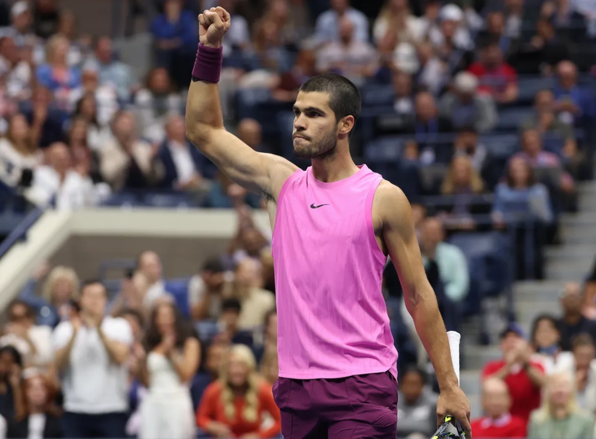 包含蒙特卡洛大师赛横扫年终总决赛，阿尔卡拉斯状态火热的词条