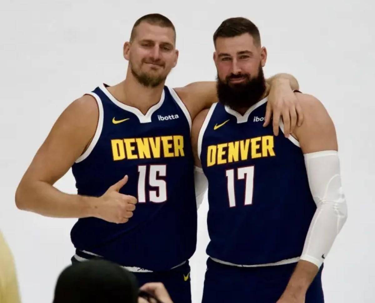 关于掘金击败鹈鹕，约基奇关键出手稳住局势的信息