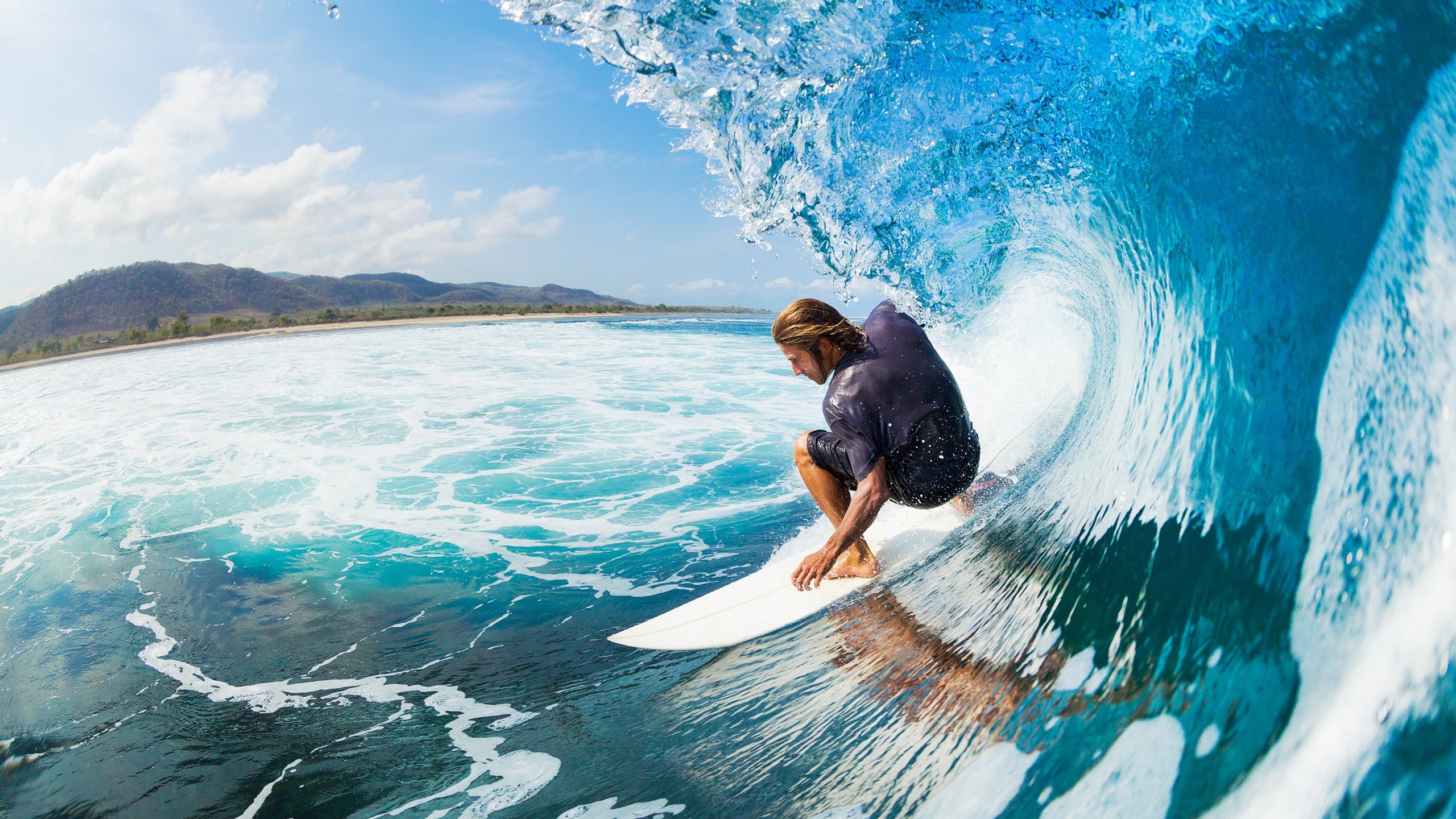 北欧冷锋与伊比利亚热浪的碰撞，本泽马关键一击，瑞典绝杀毕尔巴鄂