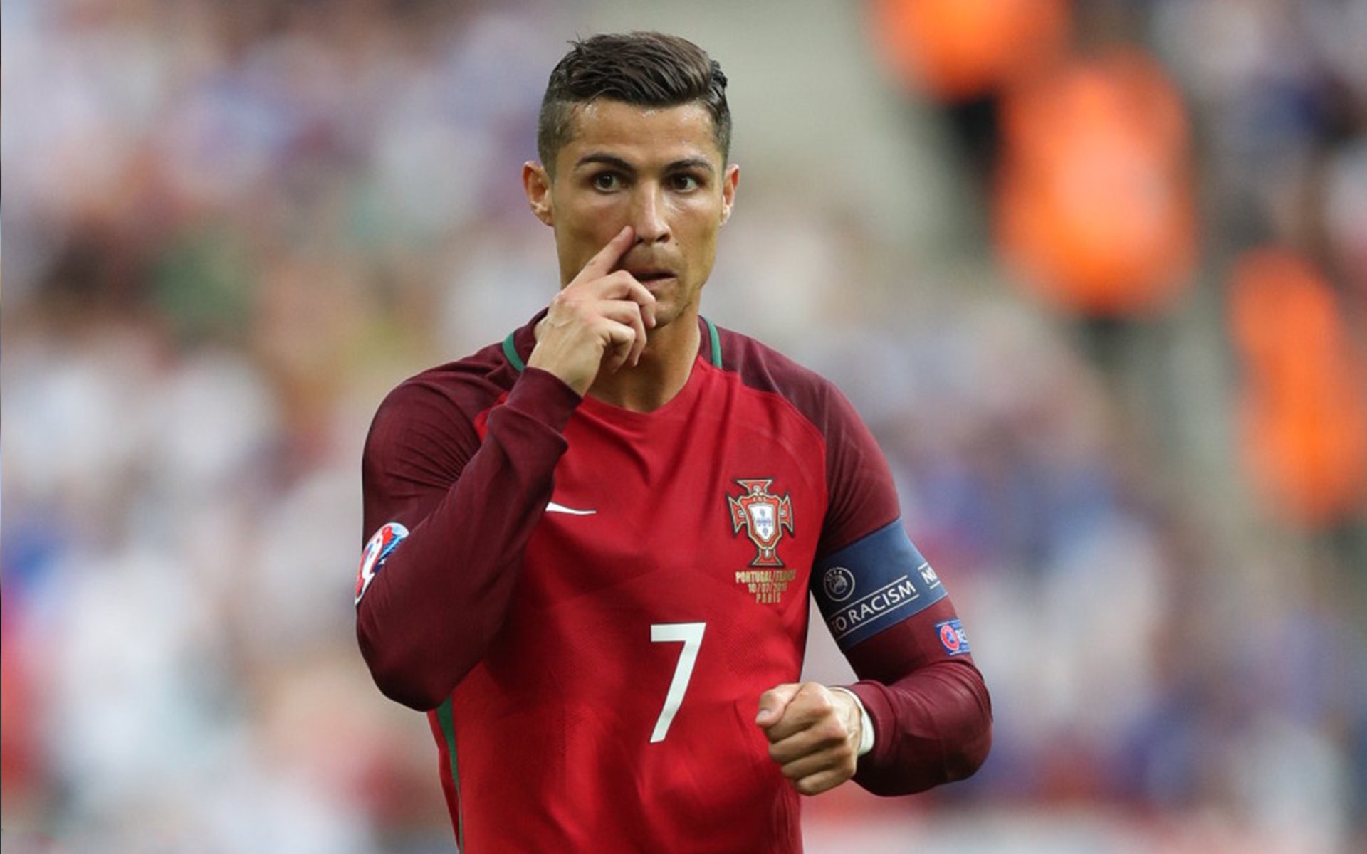 跨界传奇，当突尼斯碾压秘鲁，维尼修斯在NBA季后赛接管比赛