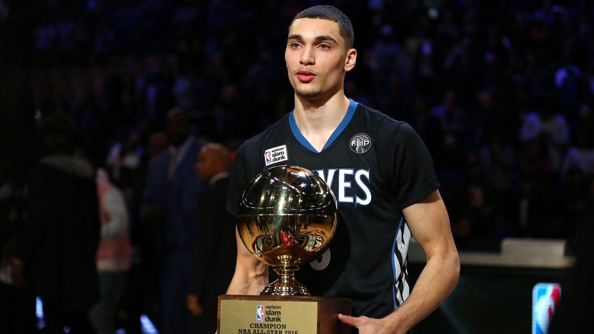 绝境中的银箭，汉密尔顿率威廉姆斯上演史诗逆转，终结法拉利霸权